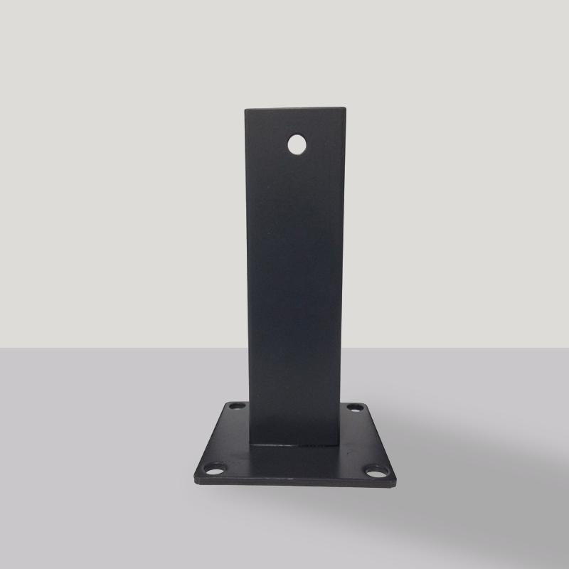 Platine pour Poteau de Grillage