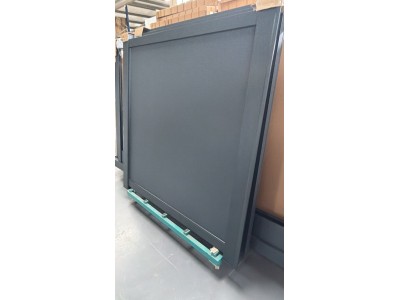 Image de fabrication: portail battant