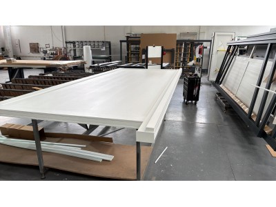 Image de fabrication: portail coulissant blanc 